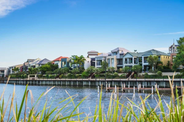 Reasons to Refinance a Home Loan